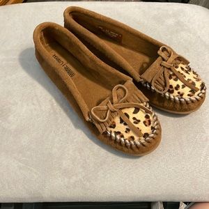 Minnetonka moccasins leopard print
